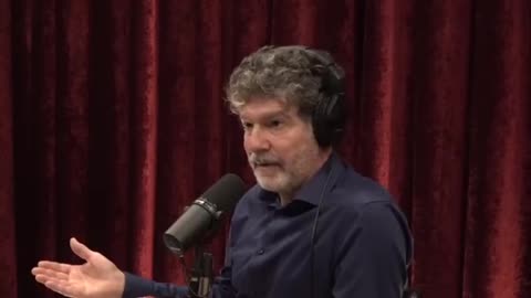 Biologist Bret Weinstein: Covid Shots Are 'Bioweapons' That Target 'Populations'