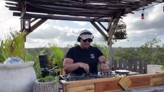 V-Lake _ Special Tulum Tech House Mix