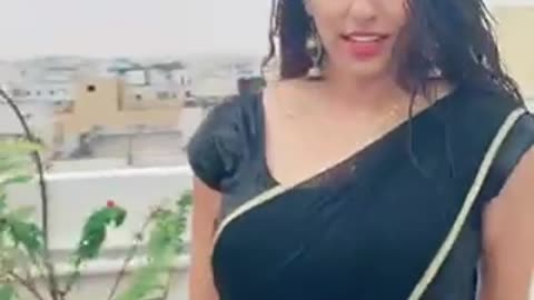 Hot indian aunty danccing in rain