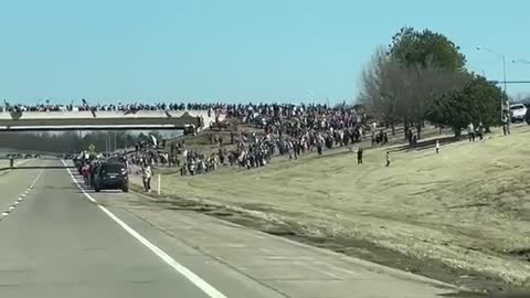 Thousands Turn Out To Give Support To The People's Convoy in OK