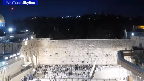 OVNI! Caméra time-lapse Jérusalem - Mur des Lamentations ! Une étrange créature