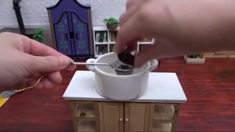 Miniature Cooking Most Famous Cake And Noodles