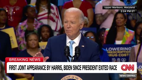 See how Kamala Harris honored Biden at event