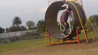 Hilarious people running on Wheel