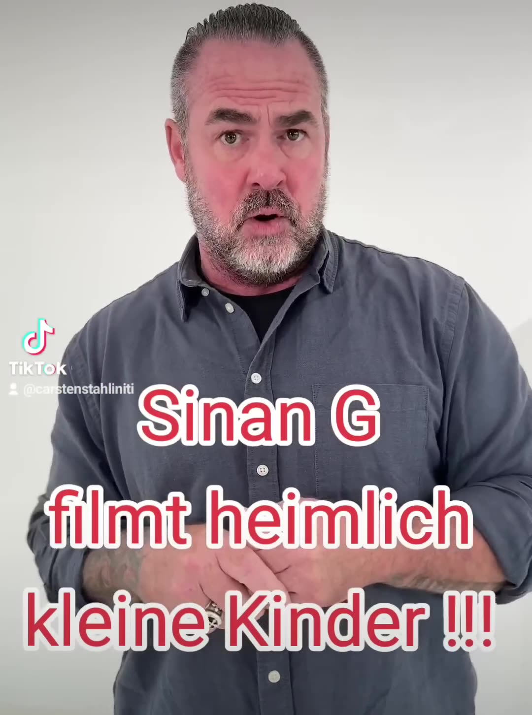 Sinan G filmt heimlich kleine Kinder !!!