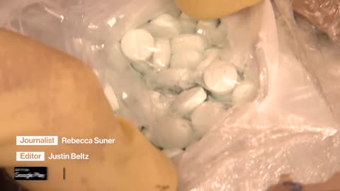 Come il Fentanyl sta alimentando la crisi degli oppioidi più letale d'America DOCUMENTARIO la più letale crisi della droga nella storia americana.oltre i senzatetto sono pure pieni di drogati in America