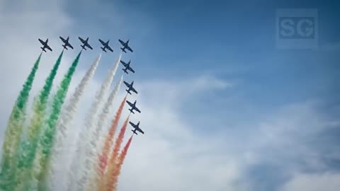 Andrà tutto bene! AVANTI ITALIA - Frecce Tricolori (Inno di Mameli)