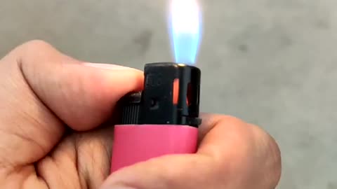 Boring cigarette lighter