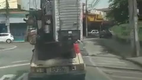 Crazy moving car