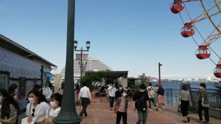 Ferris wheel, Kobe, Japan.