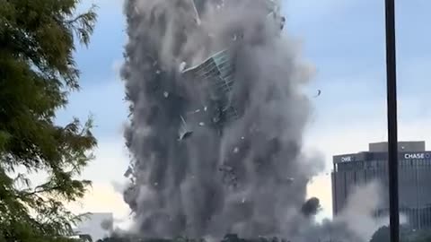 Capital One Building Implosion in Lake Charles 💣