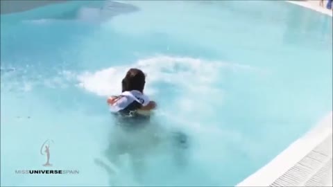 Fail Miss Universe in Pool