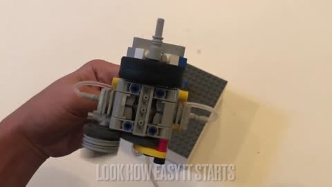 Lego 2 Cylinder Pneumatic Engine (+Free Instructions)