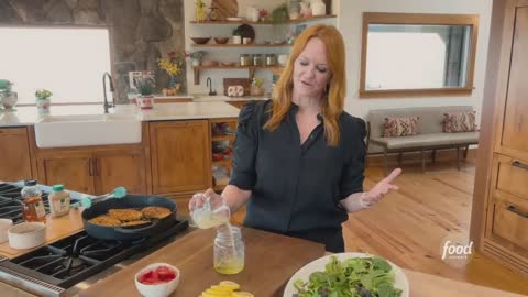 Ree Drummond's Crispy Everything Chicken Cutlets | The Pioneer Woman | Food Network