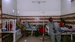 Pakistan hospital overwhelmed after floods