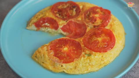 "Tomato Cheese Omelette, Incredibly Easy! Perfectly Delicious Breakfast! Easy Omelette Recipe!