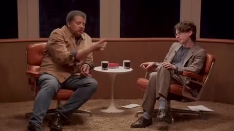 Neil deGrasse Tyson defends the gender spectrum by comparing it to computer code