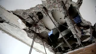 Civilian apartment buildings shelled in Kharkiv