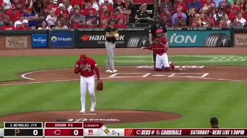 Moment Cincinnati Reds pitcher vomits all over the mound