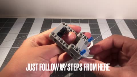 Lego 2 Cylinder Pneumatic Engine (+Free Instructions)