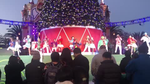 California’s Great America WinterFest Christmas Tree Lighting Final Part 11月26日2022年