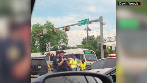 Suspect at large after 1 killed, 2 injured on Dallas metro train