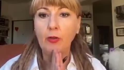 VIDEO | 🔥Raffaella Regoli: "LA VERITÀ SUI VACCINI STA USCENDO MA NON SUCCEDE NULLA..."