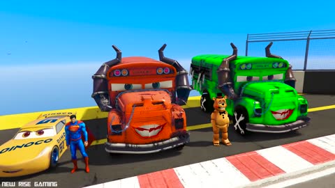 SPIDERMAN McQueen Ramp Challenge JUMP