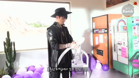 [BANGTAN BOMB] Fun With Balloons - BTS (방탄소년단)