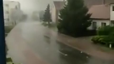 Tornado captured on camera in Czech village Lužice