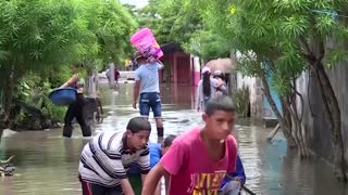 Roads turn to rivers in Colombia's intense floods