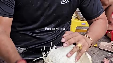 Coconut Cutting Skill