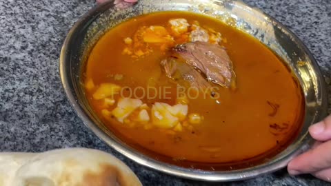 Street Food Fire Nihari - Desi Ghee Tarka MASSIVE Maghaz Nalli Nihari Making In Karachi #shorts