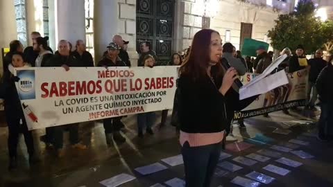 CACEROLADA EN PROTESTA PASAPORTE COVID EN VALENCIA