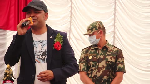 The minister was surprised when Nepali singer Raju Pariyar sang Chark Mayalu with gold and water