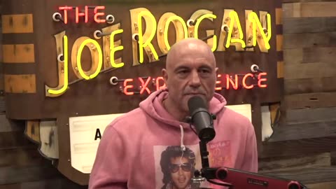 TUCKER CARLSON - JOINS THE JOE ROGAN EXPERIENCE