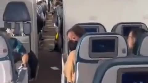 Aftermath from the Hawaiian Airlines flight that hit severe turbulence