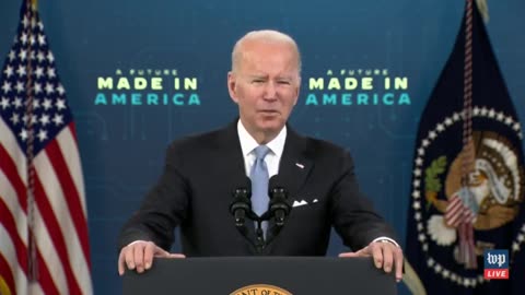 Bumbling Joe Biden Decides To Praise Bankrupt Electric School Bus Maker "Proterra"