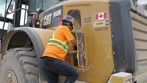 Job Talks - Gravel Pit Loader Operator