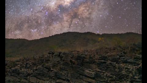 4K Time Lapse Video of Night Sky with Relaxing Music in 4K