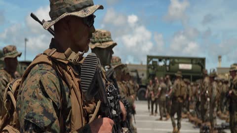 Marines with 3d MLG and 3d Marine Division conduct an Alert Contingency MAGTF drill