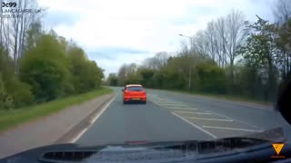 LANCASHIRE, UK — Dangerous overtake 2021.05.10