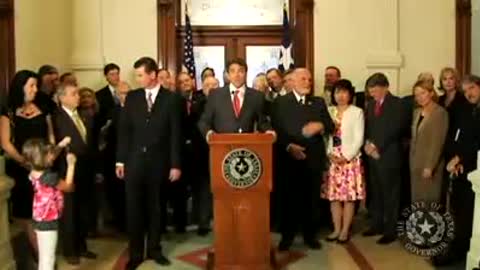 Texas Declares Sovereignty! (10.37, must see)