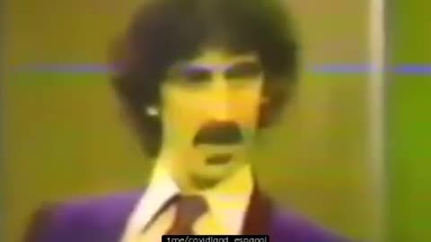 Frank Zappa: La escuela nos educa para ser ignorantes funcionales