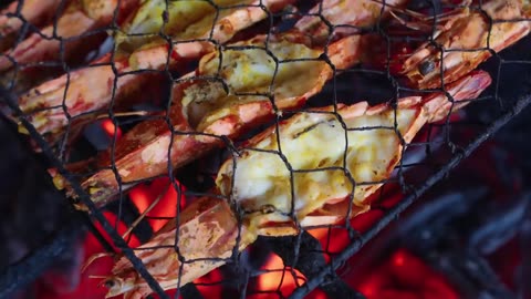 Food tour of Bali Grilled Seafood Shrimp at Bali, Indonesia!