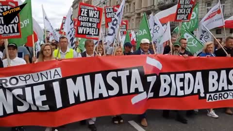 Polish farmers are protesting in Warsaw against the government's agricultural policies