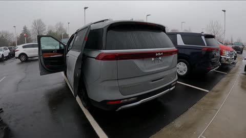 Andy Mohr Kia Service Dept Avon Indiana 2022 Kia Carnival arrival and reveal