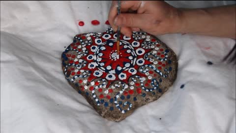 DIY Memorial Day Stone Painting