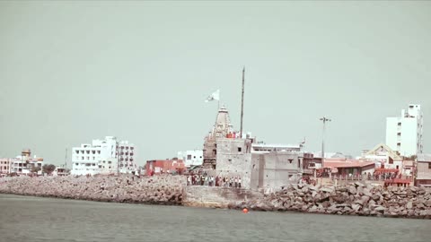 Narendra Modi's Krishna Puja by diving in Arabian sea water