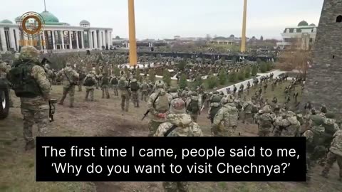 Scott Ritter, with no advance notice, addresses 25k Chechen soldiers